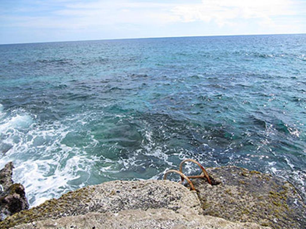 Jackies On The Reef Hotel Negril Exterior photo