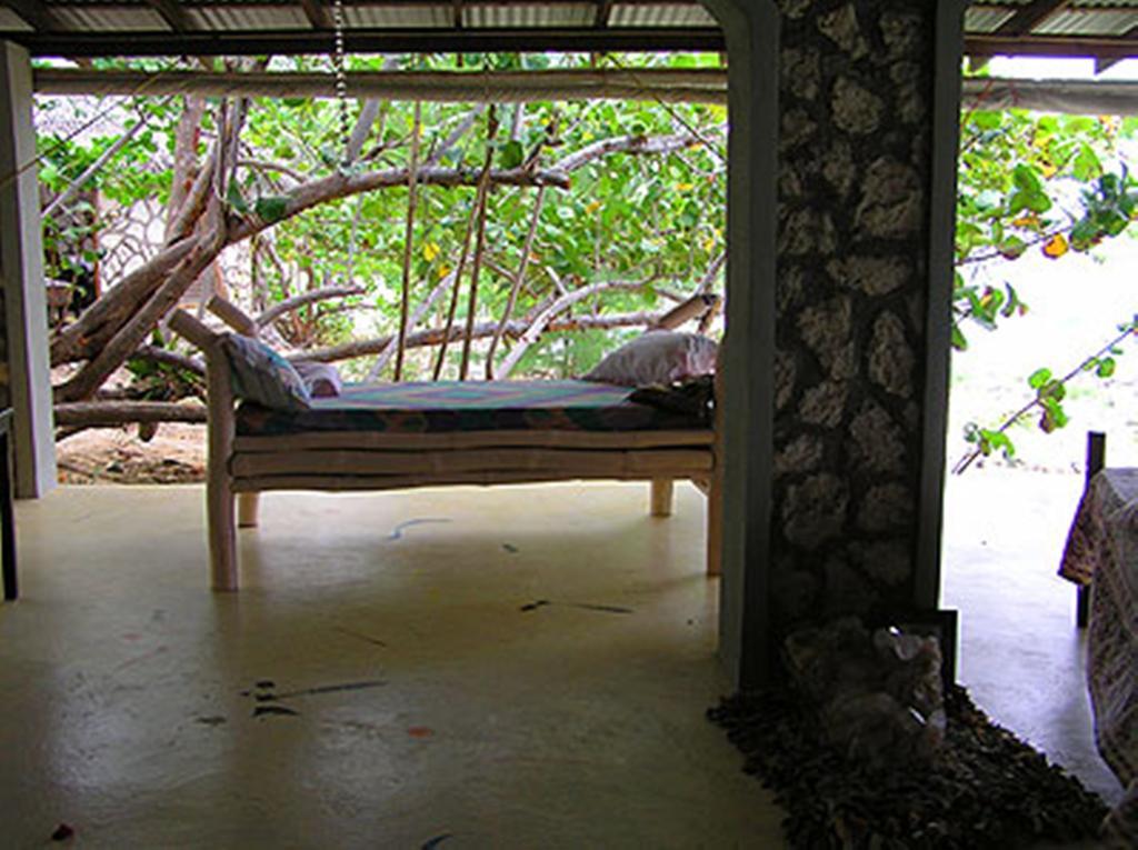 Jackies On The Reef Hotel Negril Exterior photo