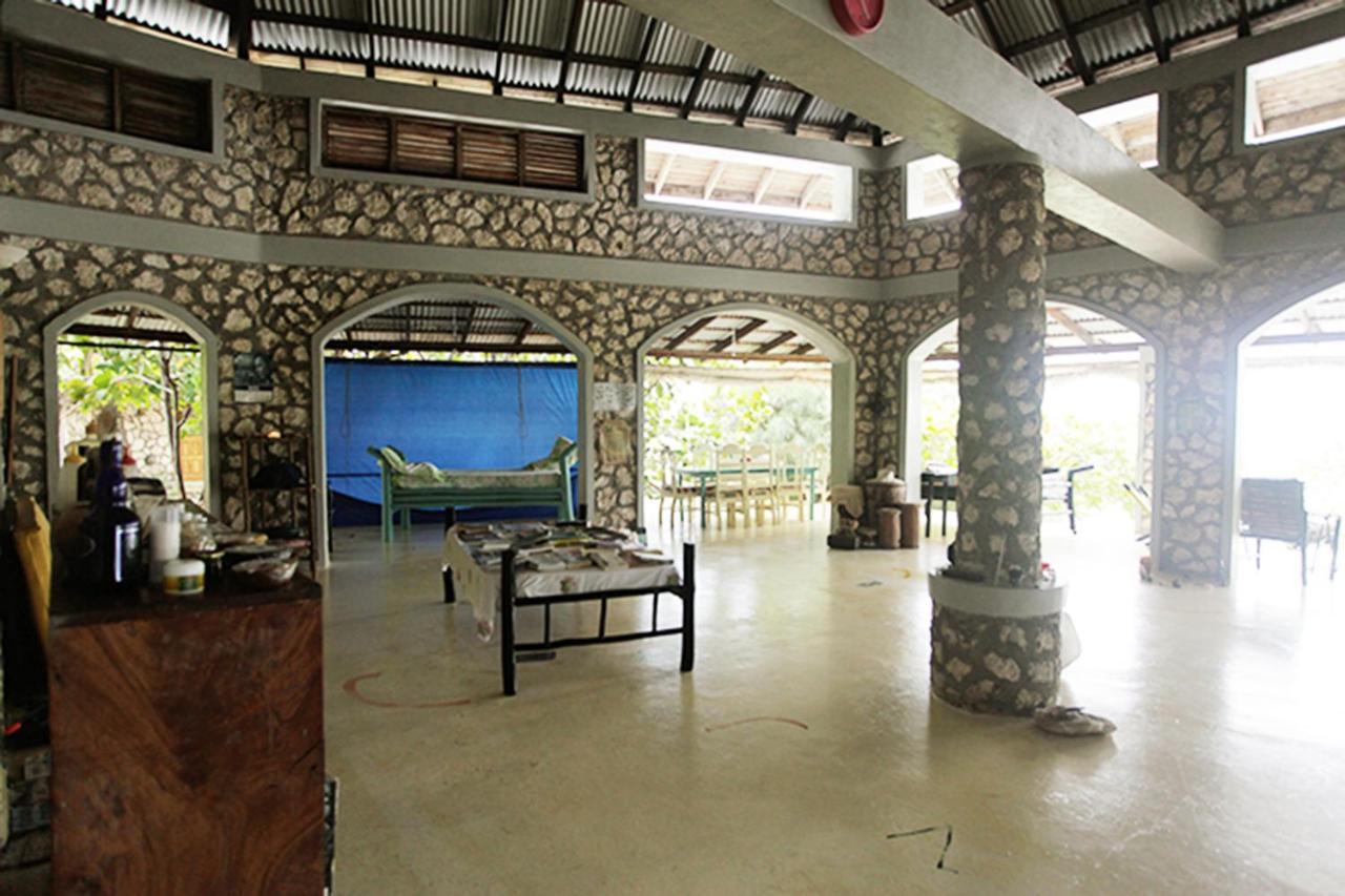 Jackies On The Reef Hotel Negril Exterior photo